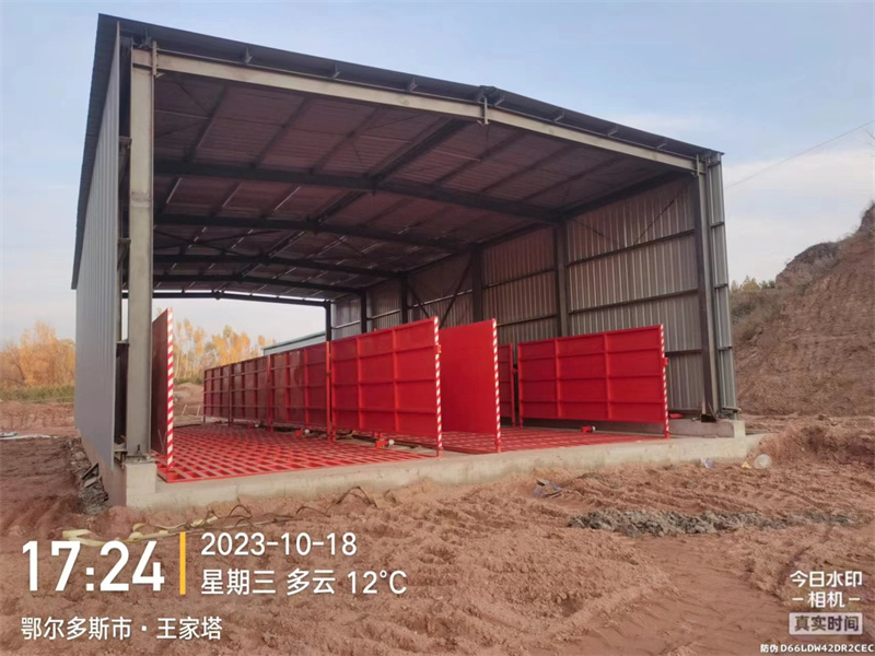 鄂尔多斯2台20米半封闭洗车机