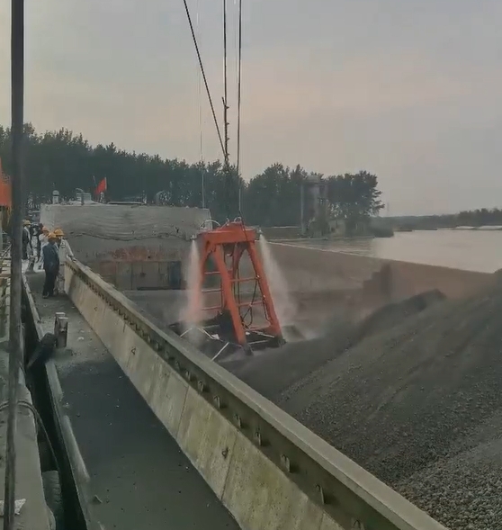 卸船机高压双流体干雾抑尘系统